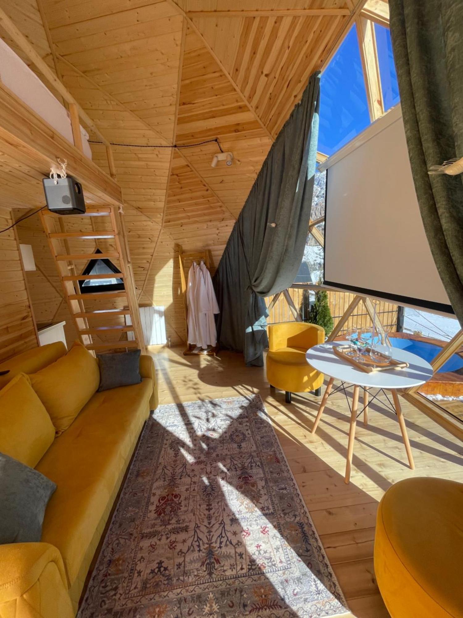 Gabua Glamping Villa Kazbegi Dış mekan fotoğraf